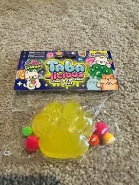 Taba-licious Glow in the Dark Paw Kids Toy - Yellow